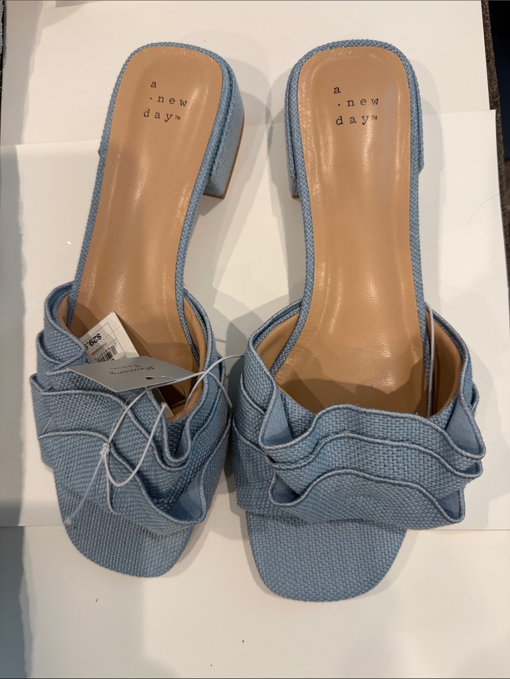 a new day Powder Blue Ruching Block Heel Sandals size 10 NWT
